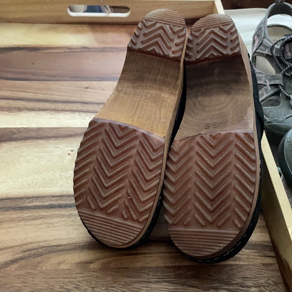 Sanita 9/EU39 wood clogs made in Portugal - Picture 6 of 10